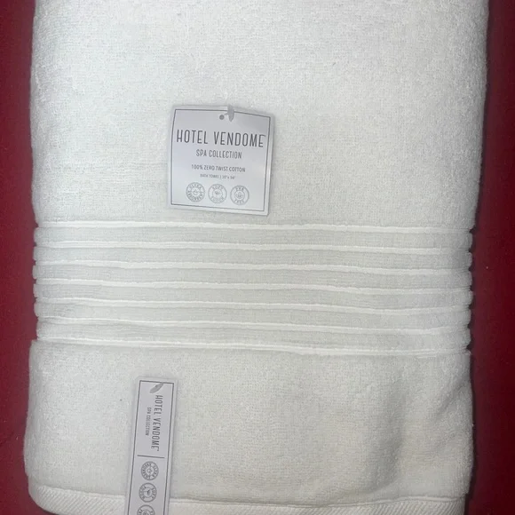 Hotel Vendome 3 Pck Spa Collection Zero Twist COTTON Bath TOWEL 30x56” White - Picture 3 of 7